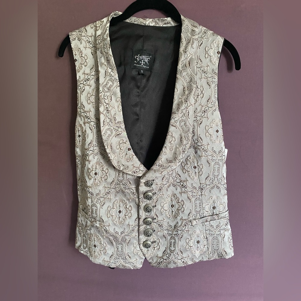 MONTE CRISTO VEST -  Brocade

Brand New 

Size: Small